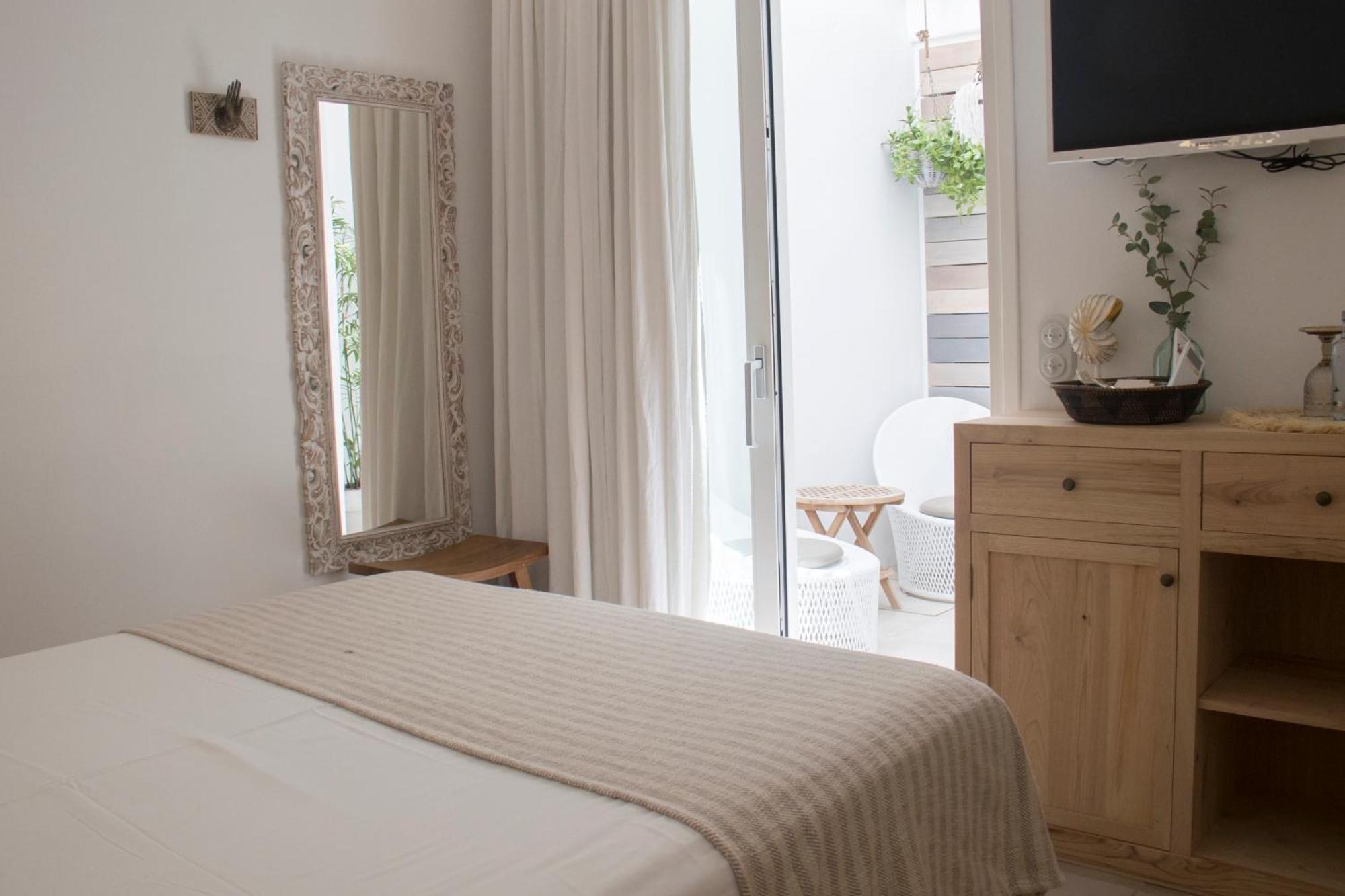 Infinito Hotel Boutique - Adults Only Ciutadella  Oda fotoğraf